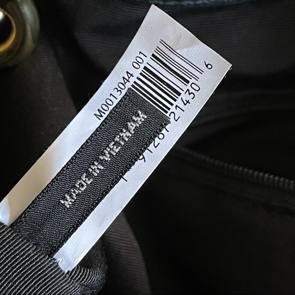 Marc Jacobs Black Leather Empire City Leather Structured Top Handle Tote Bag - Picture 13 of 16